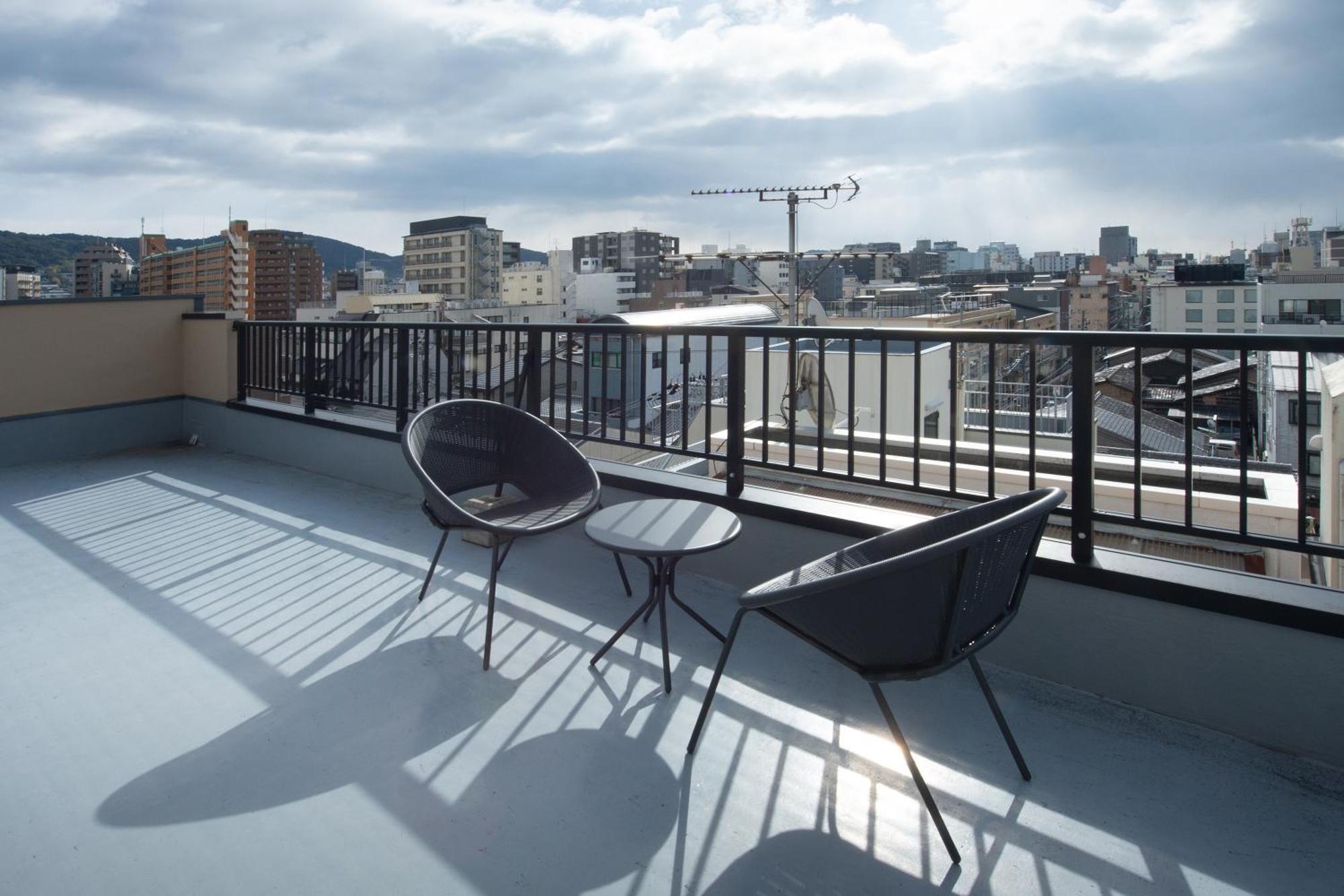 Design Hotel Kyoto Fuyacho Bagian luar foto
